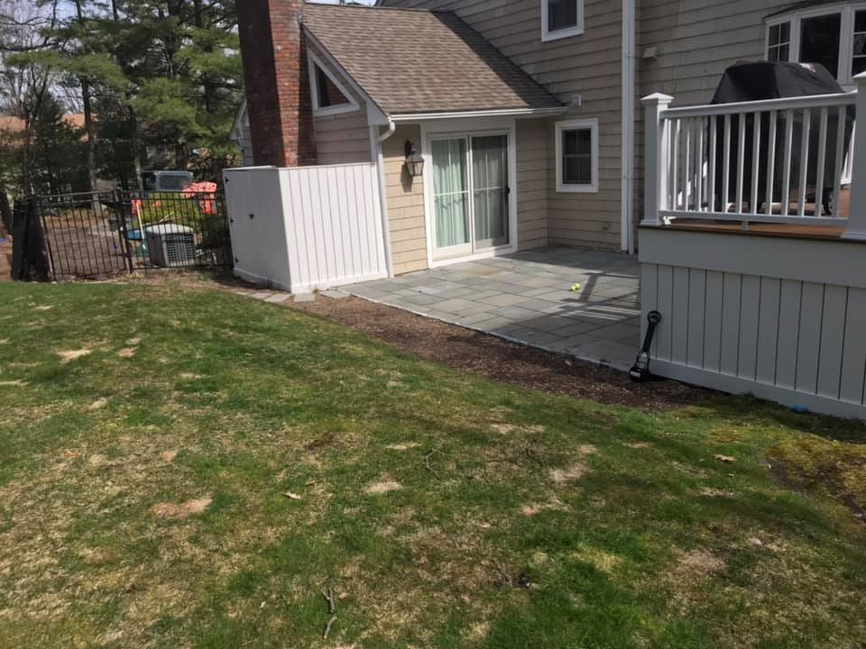 Warren Landscaping LLC, Pro, Shrewsbury, MA