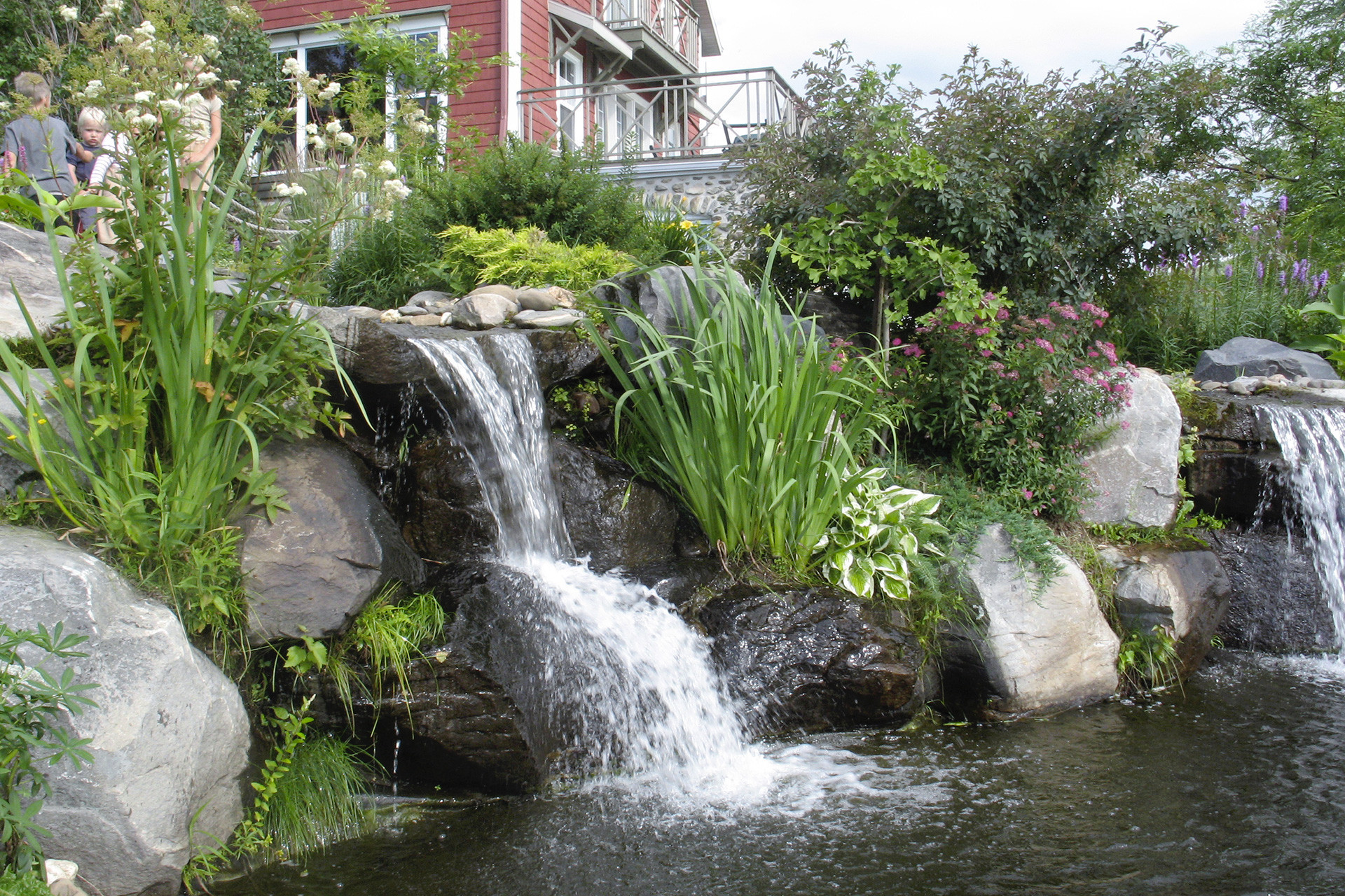 Signé Garneau Paysagiste inc., Pro, Victoriaville, QC